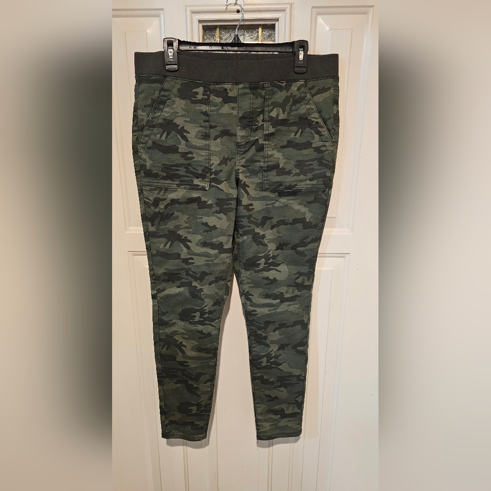No Boundaries Camo Leggings Juniors Size XL 15/17